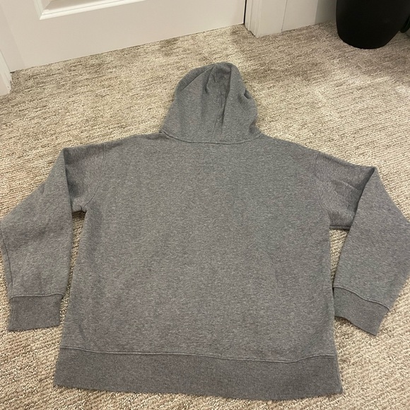 George, Says XL but first more like a medium-Large, Gray hoodie - Picture 3 of 3